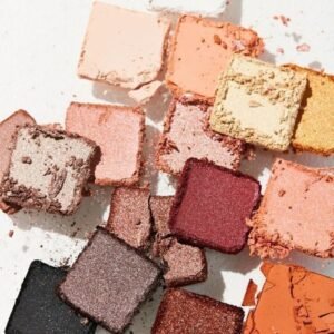 ICY NUDE EYESHADOW PALETTE